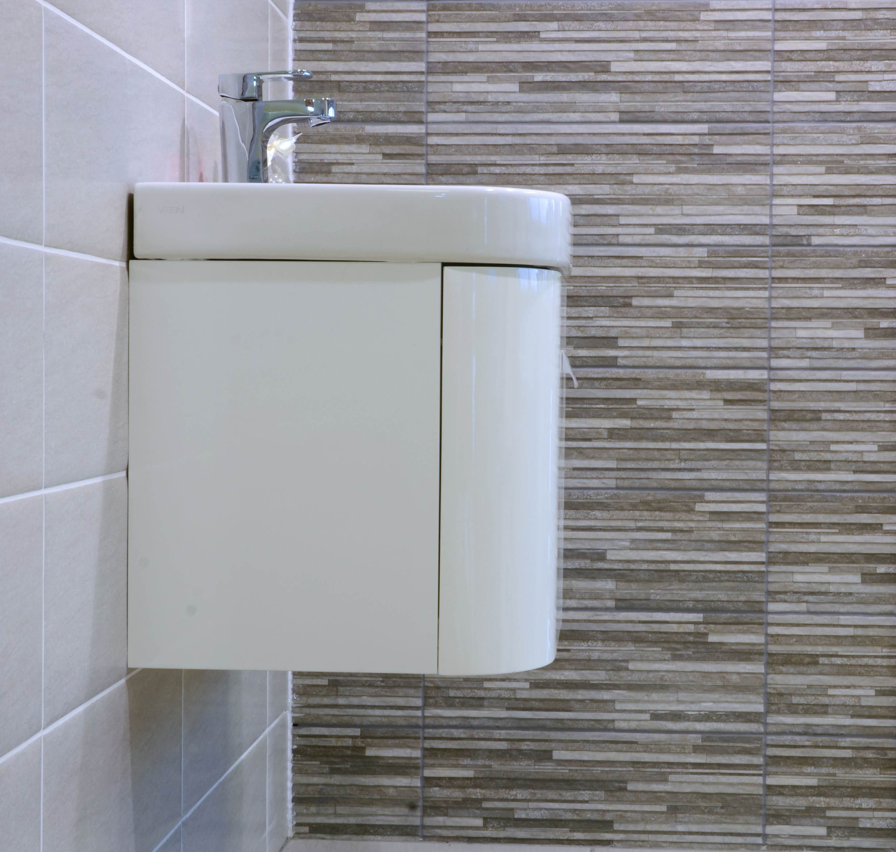 Clearance Bathroom Tiles - Tiles 4 All